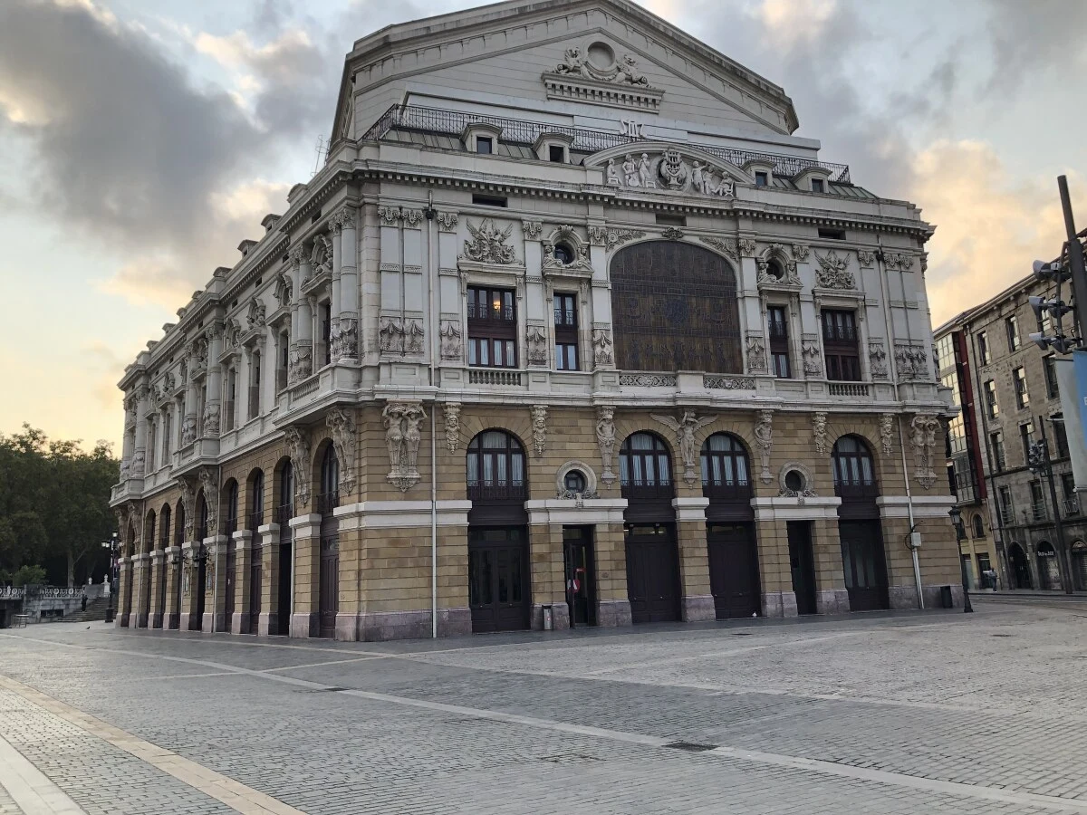 2025-Bilbao-Bilbao-毕尔巴鄂